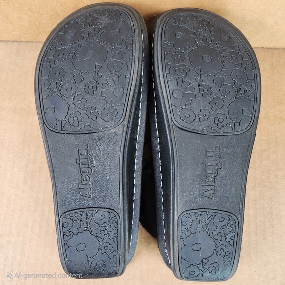 Algeria Women's Classic Happy Clogs Embossed/Laser Cut Leather US SZ 9 (EU 40) - Picture 11 of 14